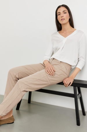 Gerry Weber női nadrág, 5 zsebes, szárán zsebes, derekán gumis