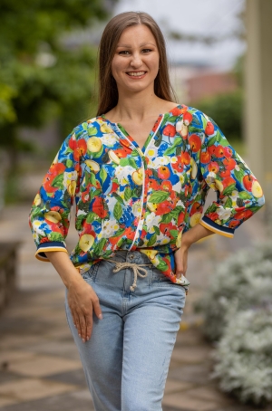 Maloka női blúz,3/4-es ujjú,spicces nyakú