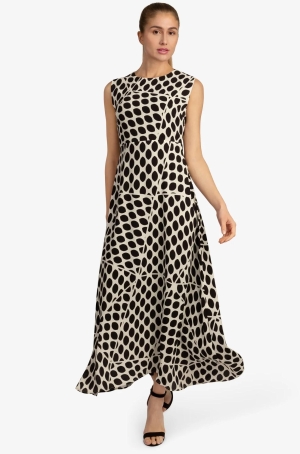 Apart női ruha, hosszú, ujjatlan, zsebes, derékban szabott