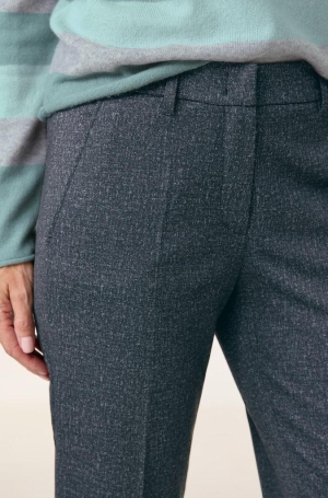 Gerry Weber női nadrág, svédzsebes, gumisderekú, hajtókás