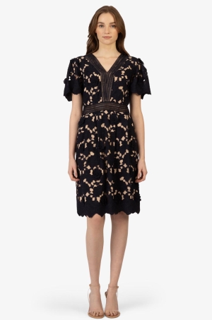 Apart női ruha csipke,rövidujjú,